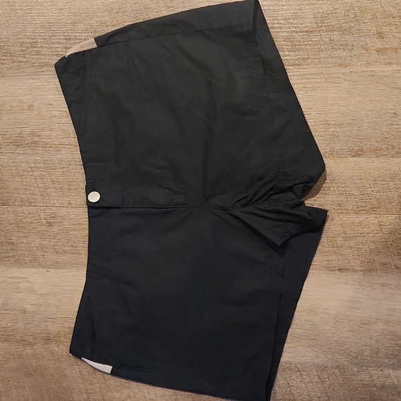 Tommy Jeans Vintage Board Shorts. Size 13 - Picture 1 of 6